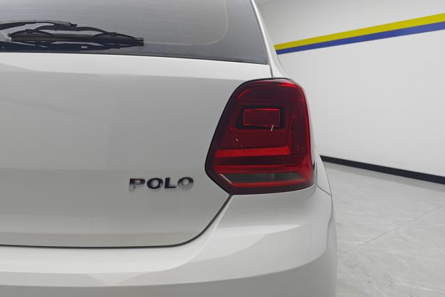 Volkswagen Polo 2016 — фото 5