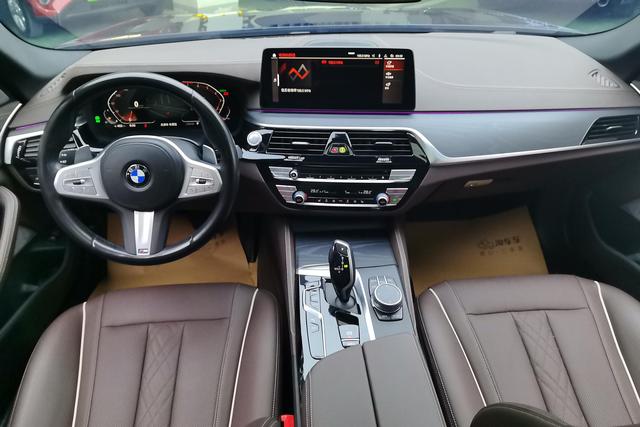 BMW 5-Series 2022 530 Li Leading M — фото 12