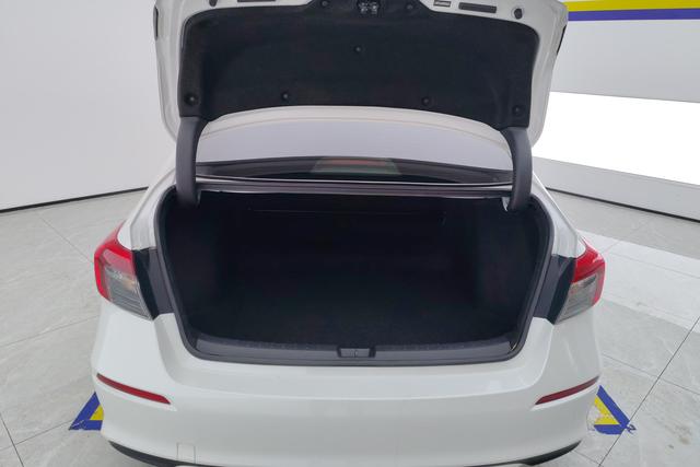 Honda Civic 2024 Белый из Китая