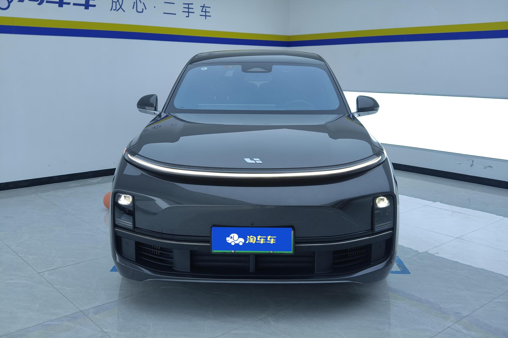 Li Auto L8 2023 Pro