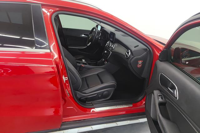 Mercedes Benz GLA 2016 — фото 16