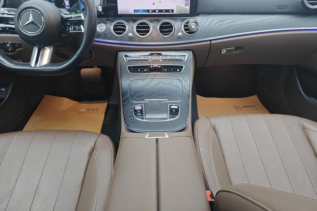 Mercedes-Benz E-Class 2021 E 260 Luxury — фото 12