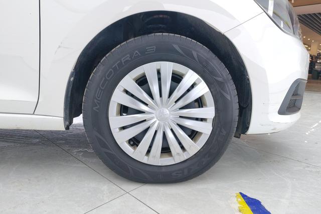 Volkswagen Santana 2021 Белый из Китая, фото 2