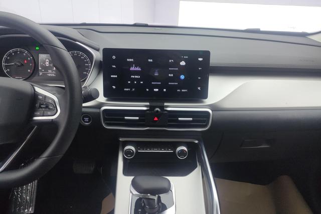 Geely Automobile Binyue id 3769011 из Китая 22