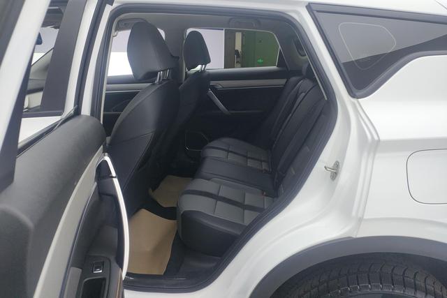 Geely Automobile Binyue id 3769011 из Китая 30