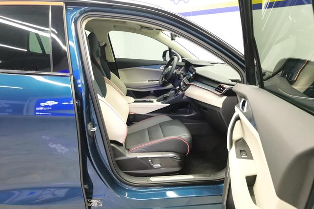 Lynk 06 id 3768804 из Китая 19