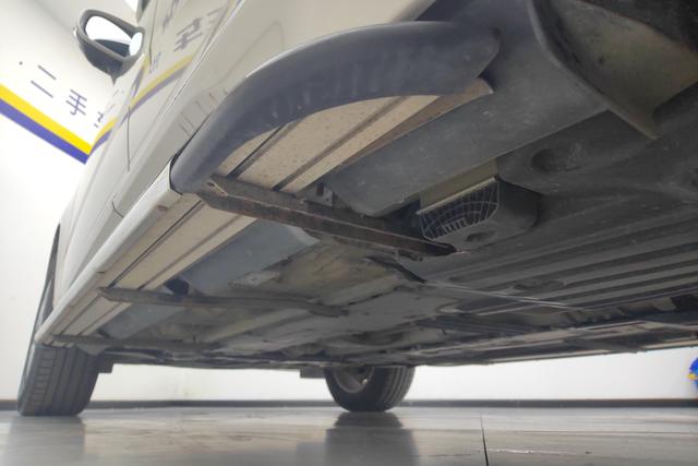 Volvo XC60 2021 Желтый из Китая, фото 5