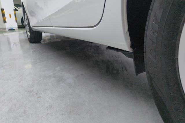 Toyota YARIS L 2021 1.5 L CVT — фото 8