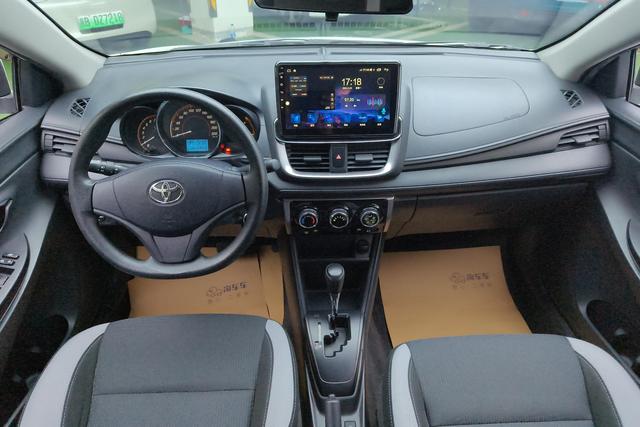 Toyota YARIS L 2021 1.5 L CVT — фото 13