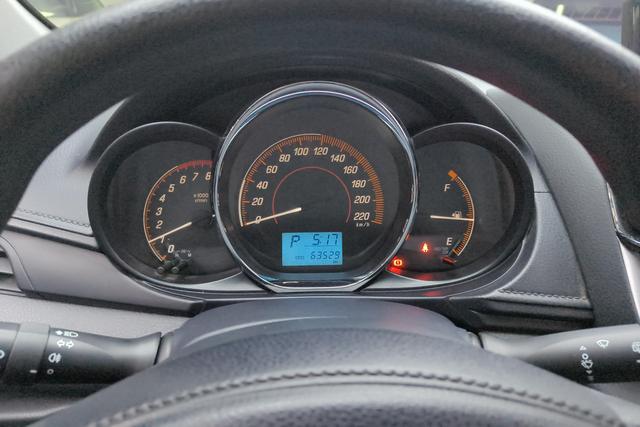 Toyota YARIS L 2021 1.5 L CVT — фото 14