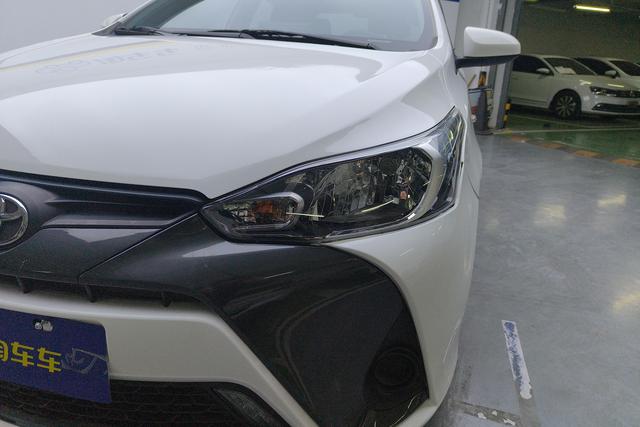 Toyota YARIS L 2021 1.5 L CVT — фото 4