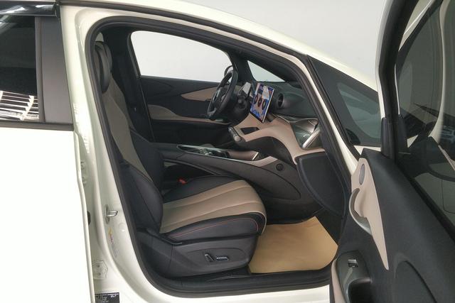 BYD dolphin id 3784510 из Китая 17