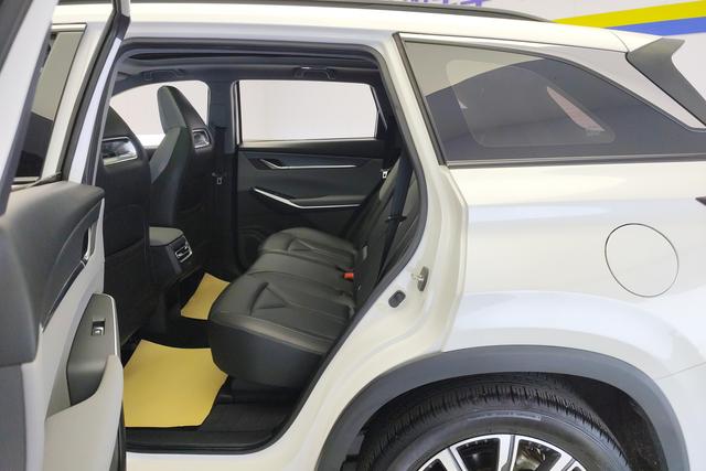 CHANGAN CS75 PLUS 2022 — фото 16