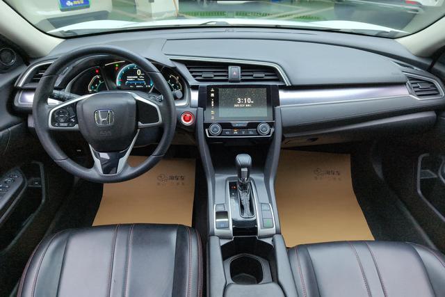 Honda Civic 2016 220 TURBO CVT — фото 11