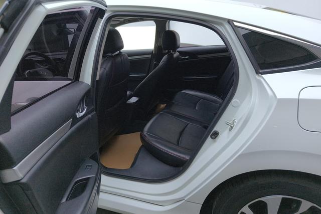 Honda Civic id 3804576 из Китая 14