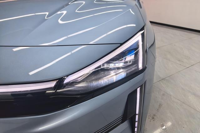 Geely Galaxy Galaxy L6 id 3783582 из Китая 14