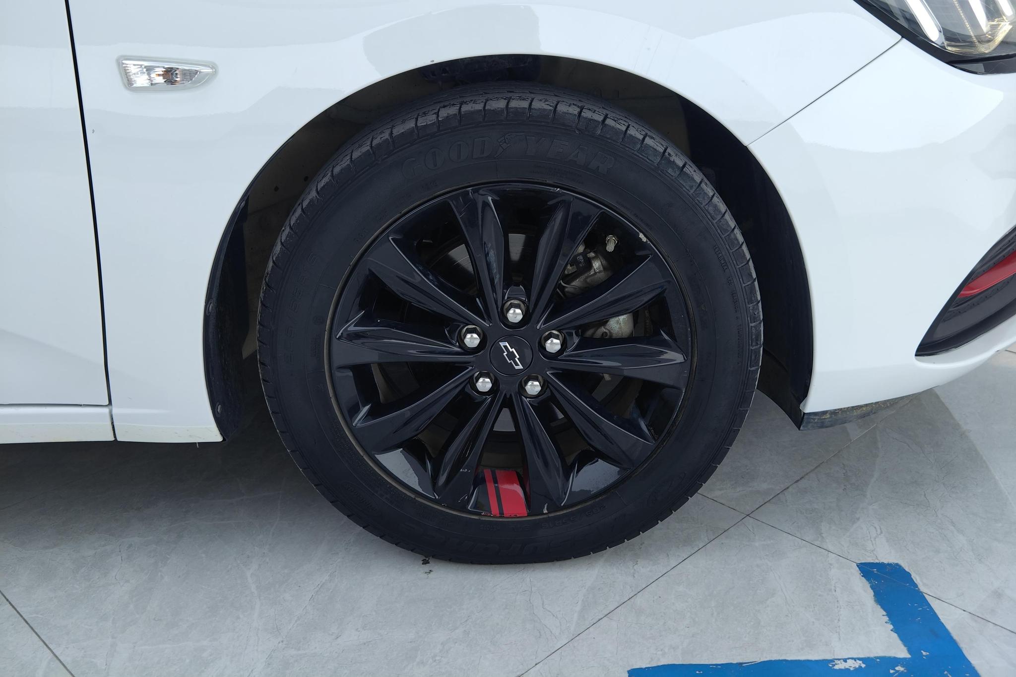 Chevrolet Monza 2019 Redline 320T DCT