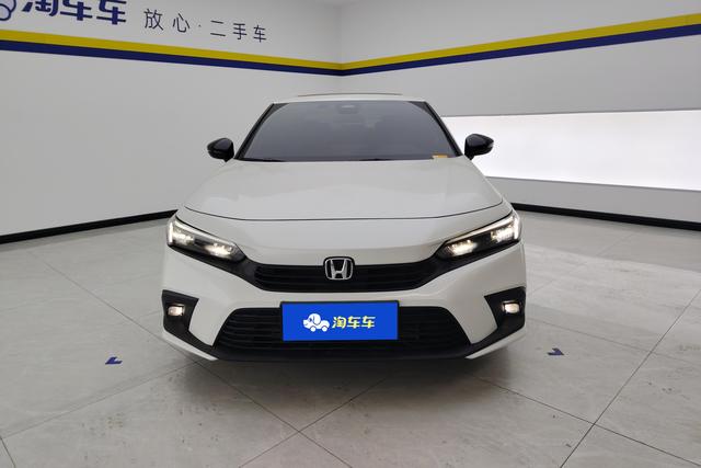 Honda Civic 2023 Белый из Китая, фото 3