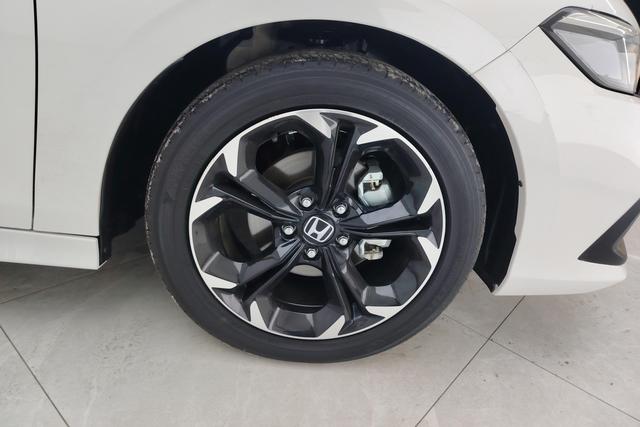 Honda Civic 2022 240 TURBO CVT — фото 11