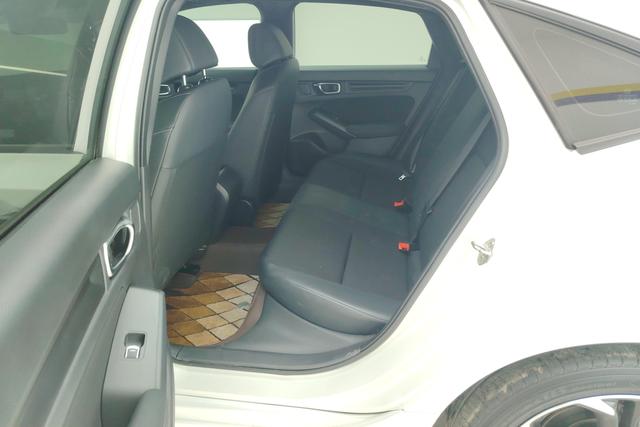 Honda Civic 2022 240 TURBO CVT — фото 16