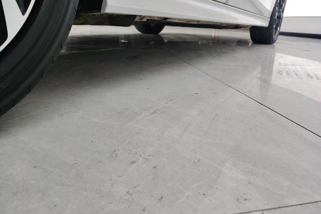 Honda Civic id 3804732 из Китая 14