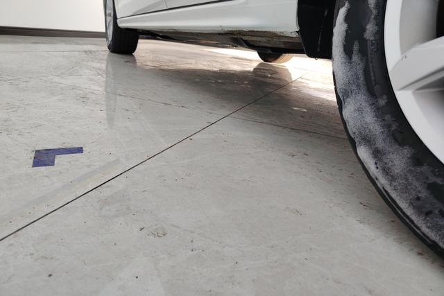 Volkswagen Bora id 3804892 из Китая 10