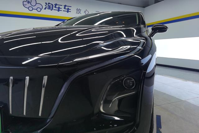 Red flag E-QM5 id 3810099 из Китая 9