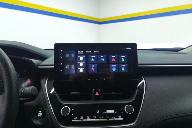Toyota Forelander 2023 — фото 12