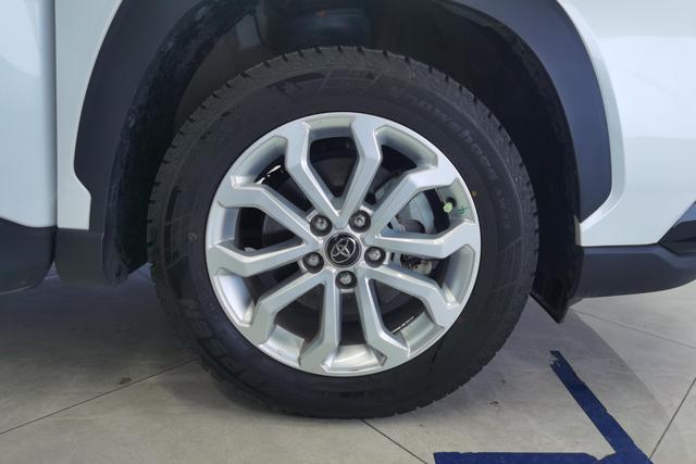 Toyota Fenglanda id 3768954 из Китая 13