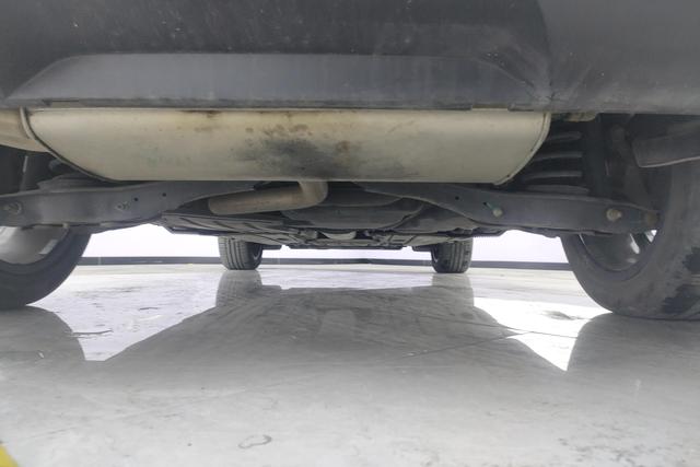 Audi Q2L id 3768946 из Китая 27