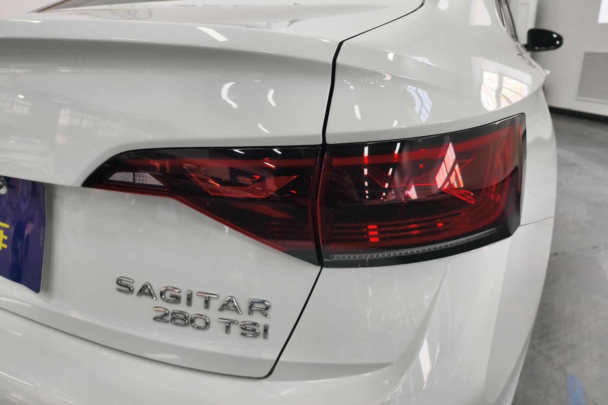Volkswagen Sagitar 2023 280TSI DSG Lite
