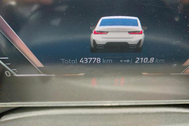 BMW 3 series 2024 Белый из Китая, фото 5