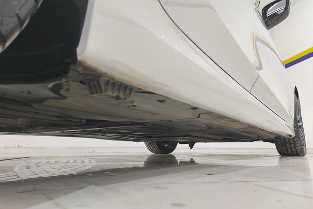 BMW 3 series id 3823672 из Китая 13