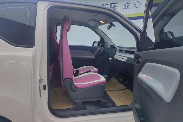 Wuling Automobile Wuling Hongguang MINIEV id 3817084 из Китая 7