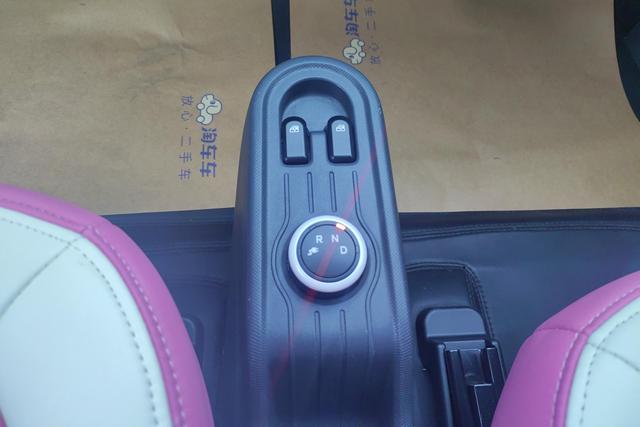 Wuling Automobile Wuling Hongguang MINIEV id 3817084 из Китая 8