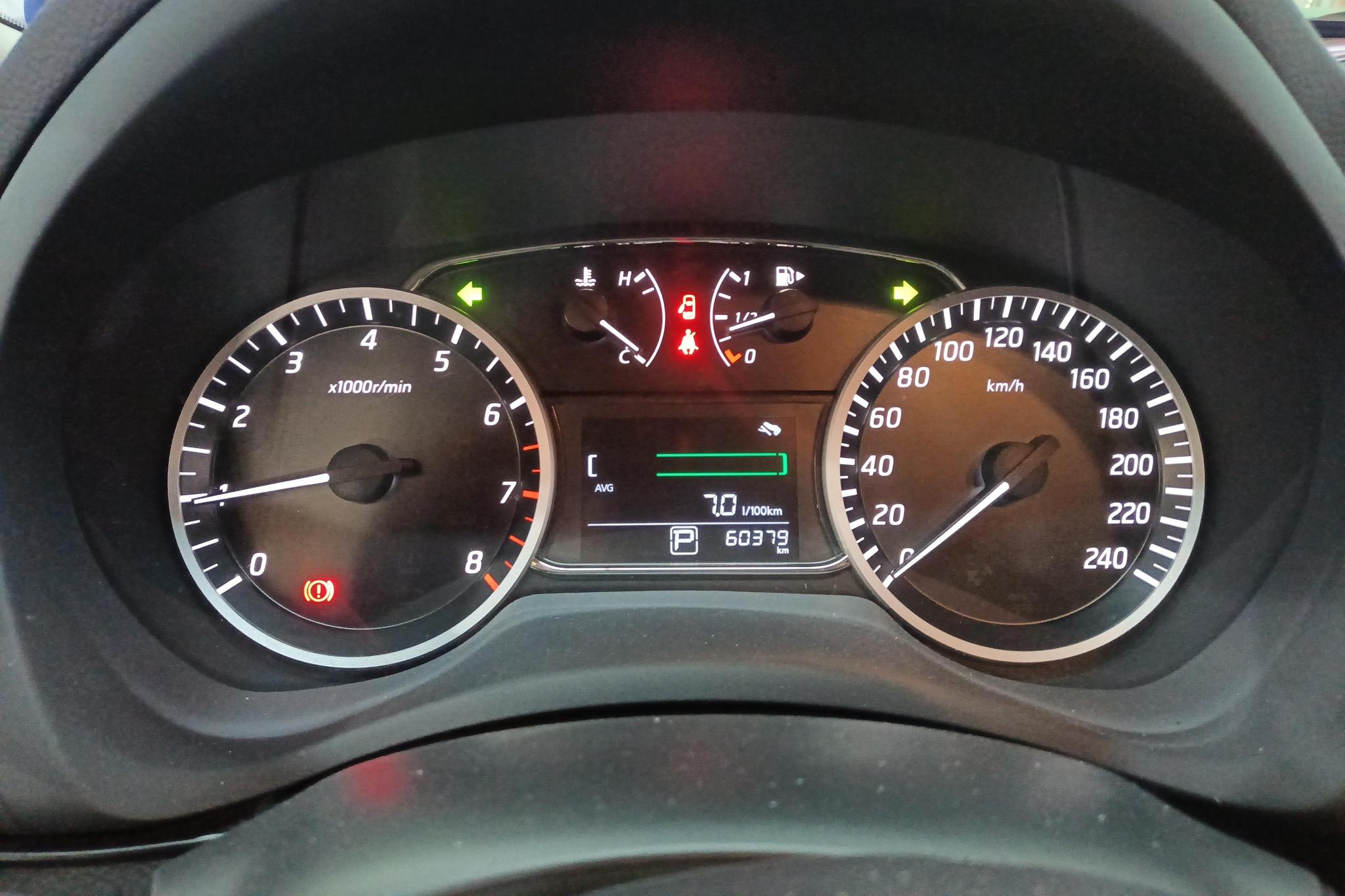 Nissan Xuan Yi id 4451927 из Китая 13