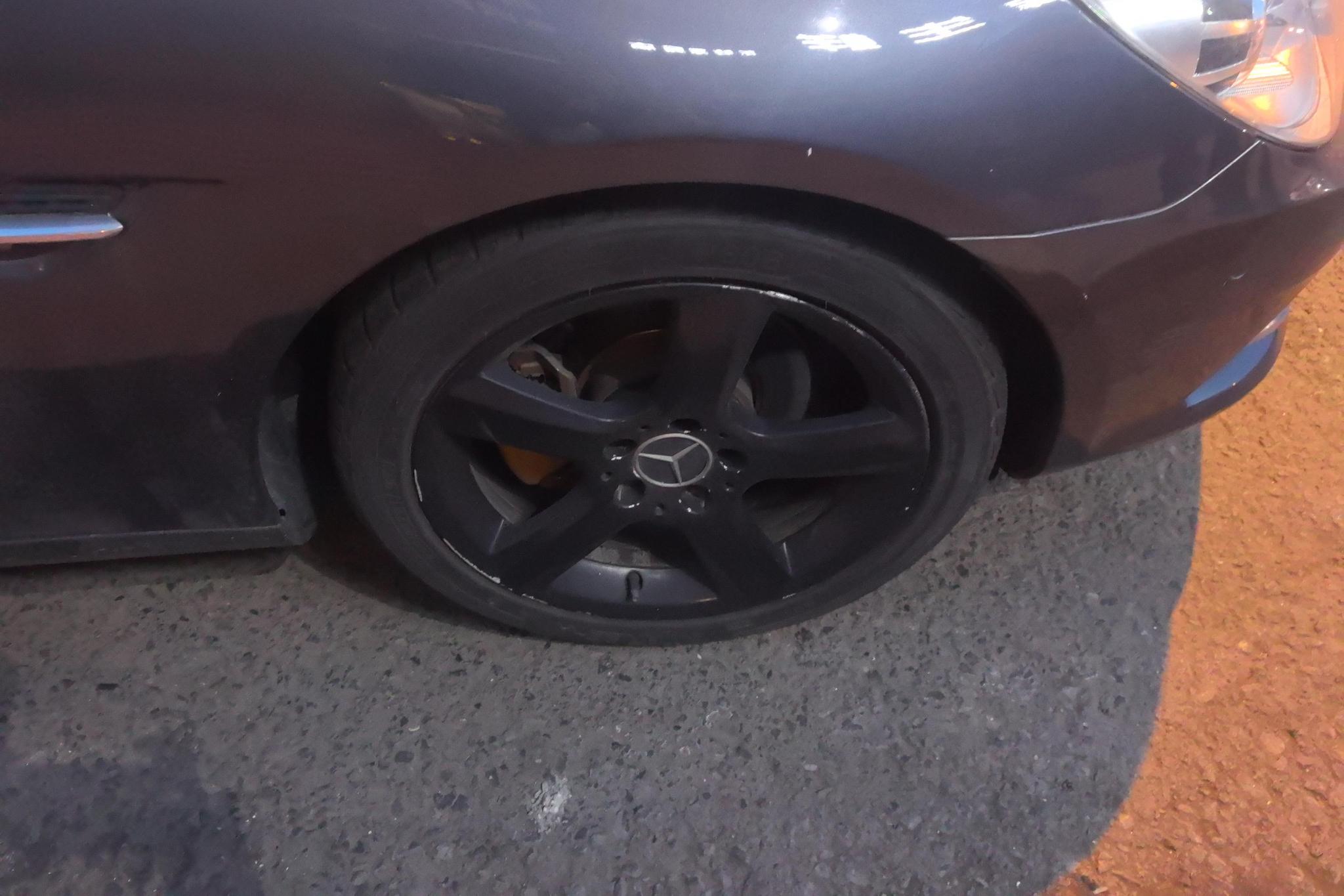 Mercedes-Benz SLK 2011 SLK 200 Fashion