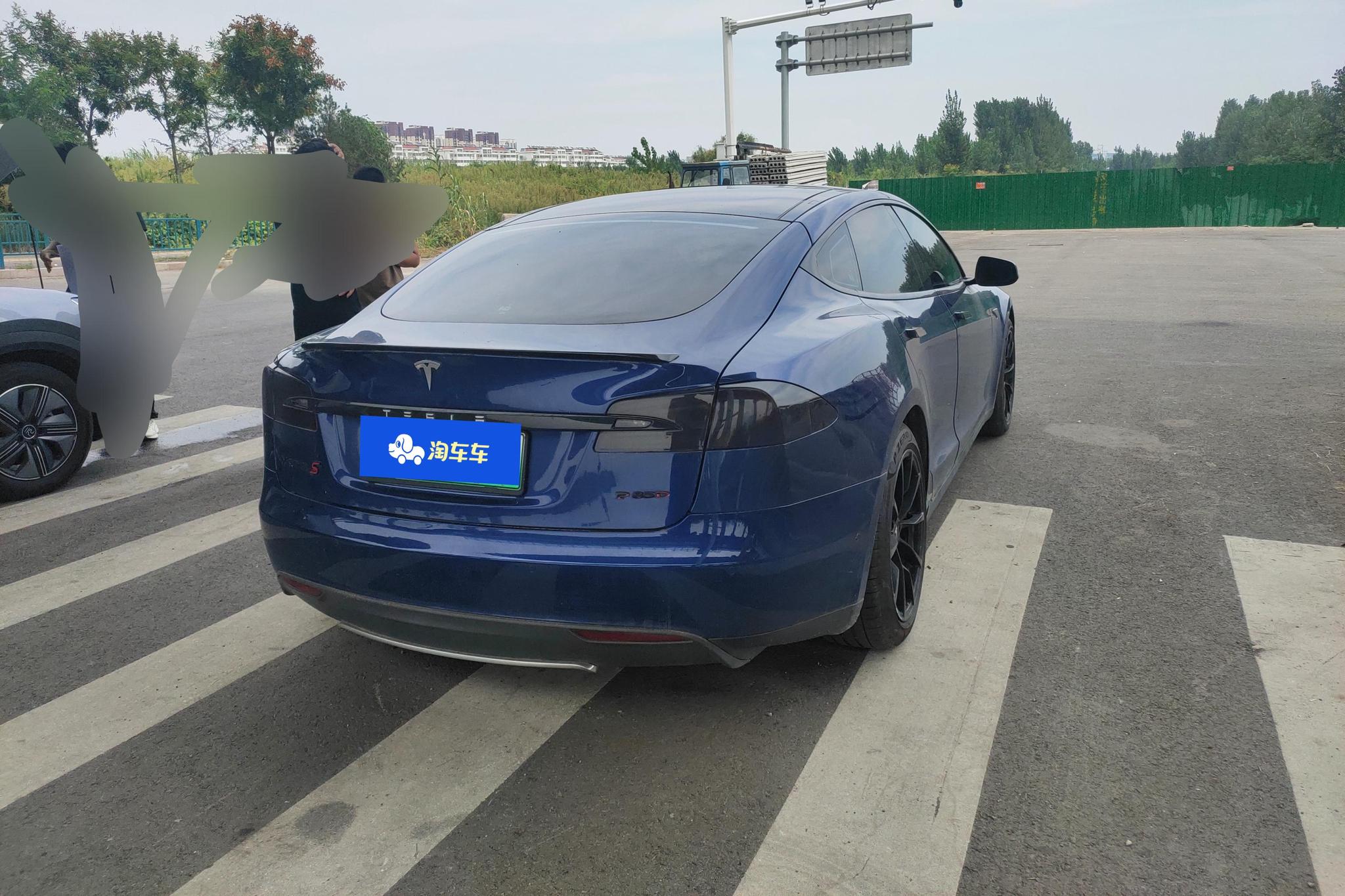 Tesla Model S 2015 P85D