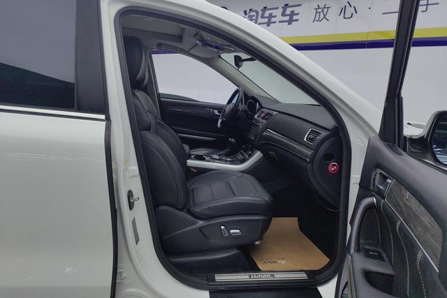 HAVAL H8 2015 — фото 15