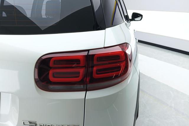 Citroen Tianyi C5 AIRCROSS id 3803910 из Китая 13