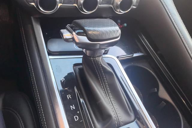 Chang'an CS95 id 3784526 из Китая 14