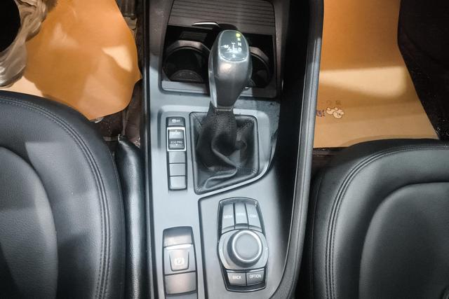 BMW X1 2018 — фото 14