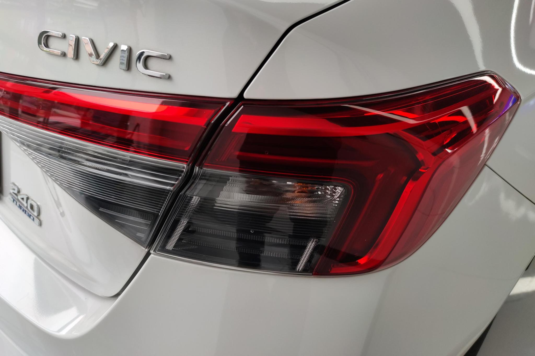 Honda Civic 2023 240TURBO CVT