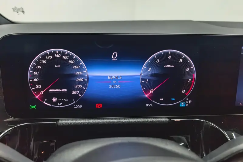 Mercedes-Benz GLA AMG — фото 8