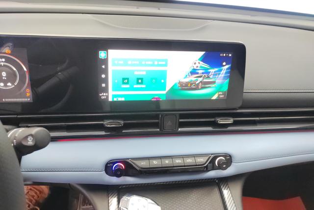 GAC Trumpchi Shadow Leopard id 3804225 из Китая 16