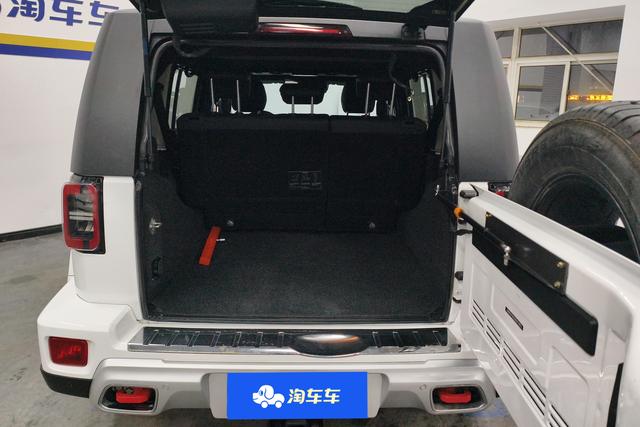 BAIC BJ40 2019 PLUS 2.3 T AT 4 WD VI — фото 17