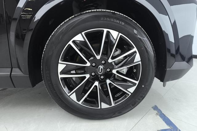 Trumpchi GS4 2024 MAX 1.5 TGDI — фото 11