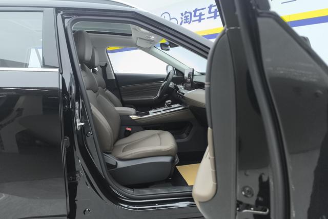 Trumpchi GS4 2024 MAX 1.5 TGDI — фото 17