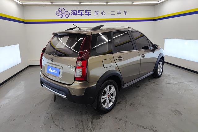 Dongfeng Fengxing Jingyi X3 2015 — фото 3