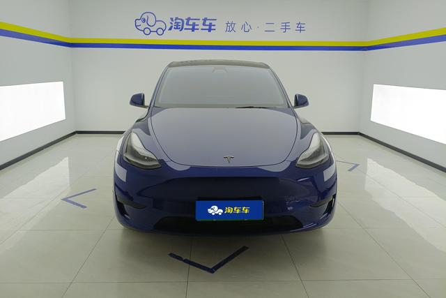 Tesla Model Y 2022 Синий из Китая